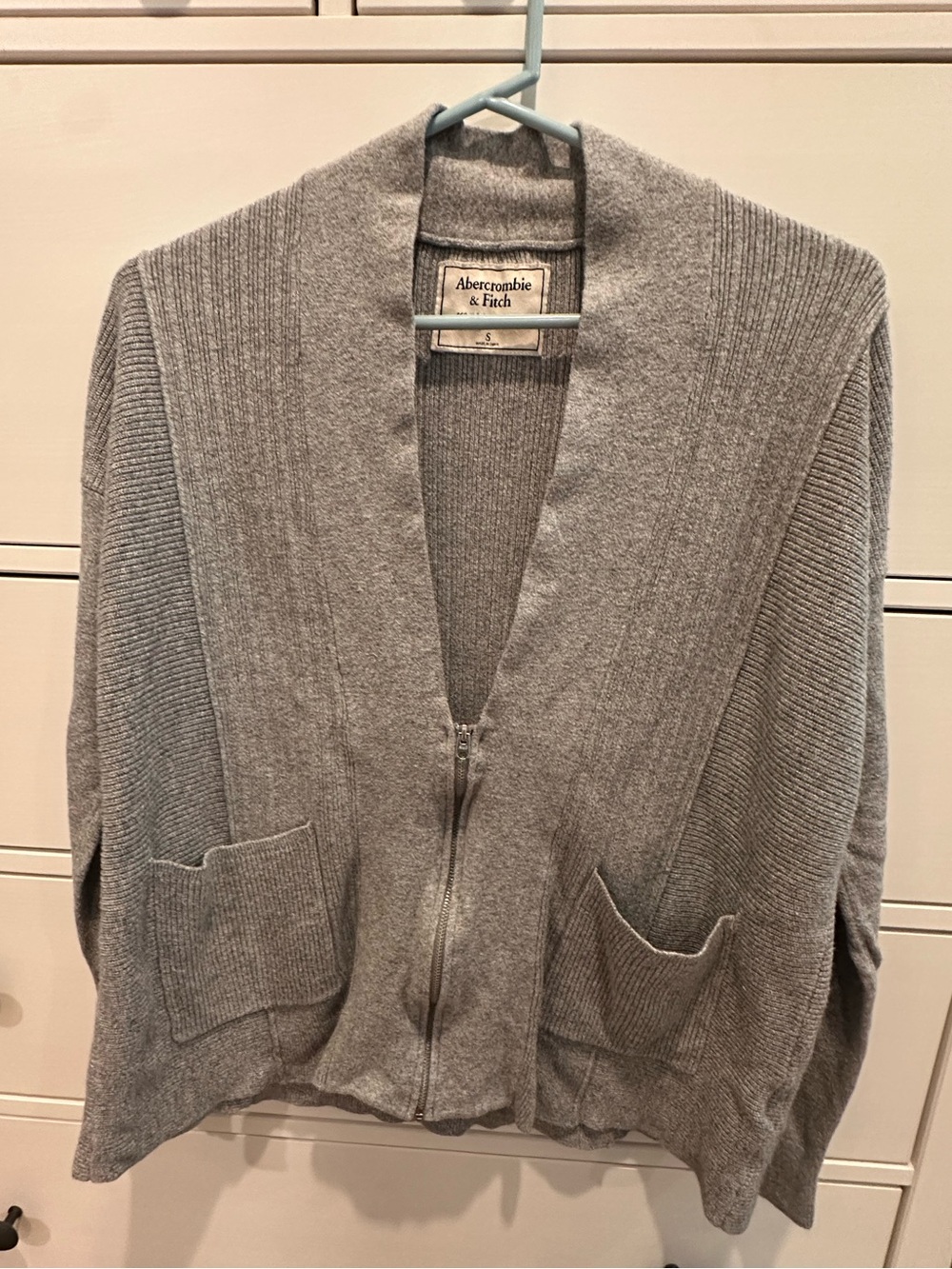 Abercrombie & Fitch Light Gray Ribbed Zip Cardigan
